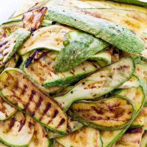 Barbecued courgettes with garlic and mozzarella