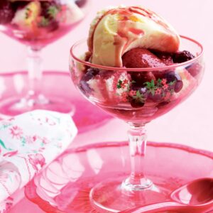 Berry ice cream shortcakes
