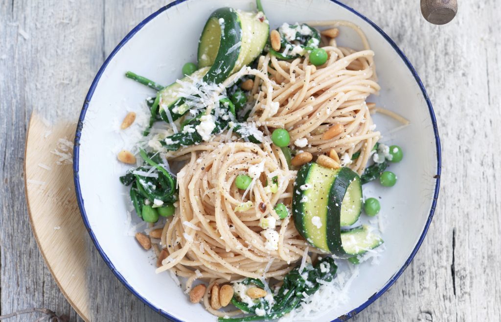 Courgette and pea pasta with ricotta cheese