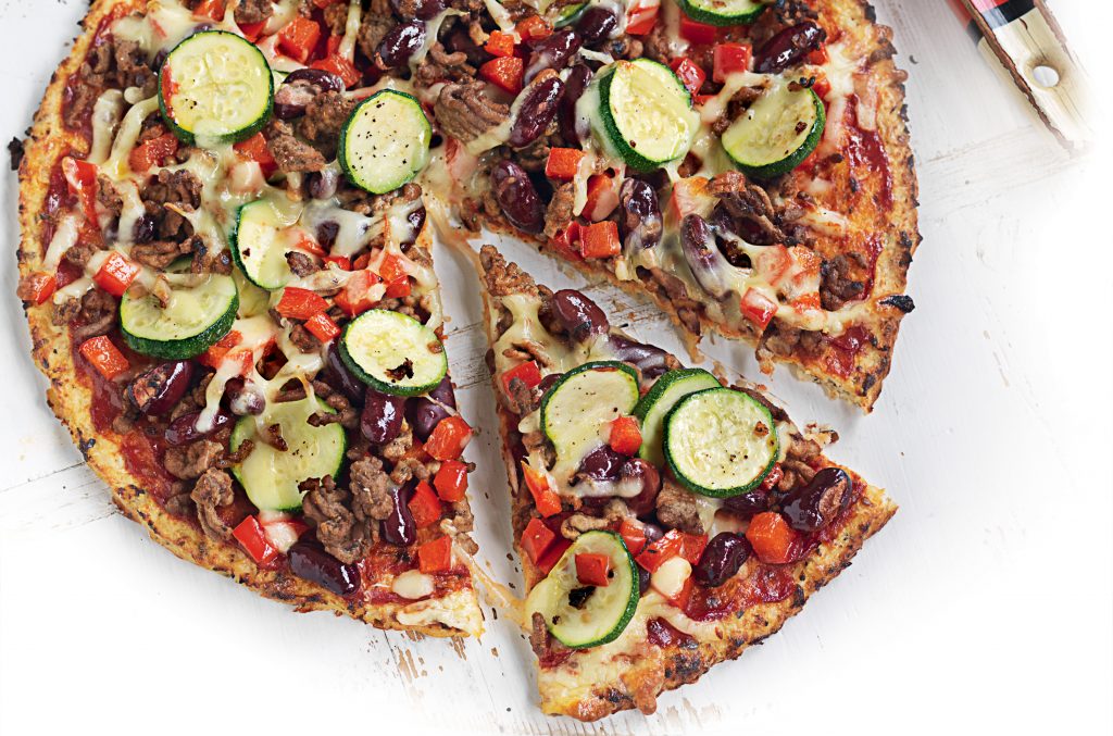 play Patriotic profound Mexican beef and bean pizza with avocado salsa - Healthy Food Guide