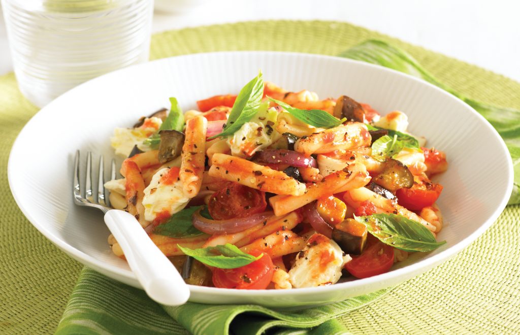 Pasta with eggplant, tomato, chilli and feta - Healthy Food Guide