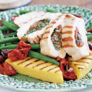 Spinach and capsicum-filled chicken with grilled polenta