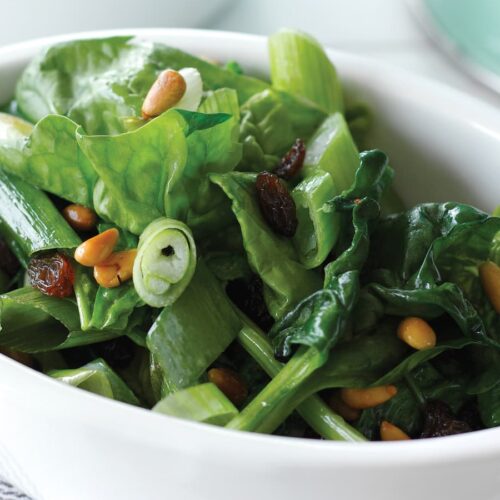 Spinach with raisins and pine nuts