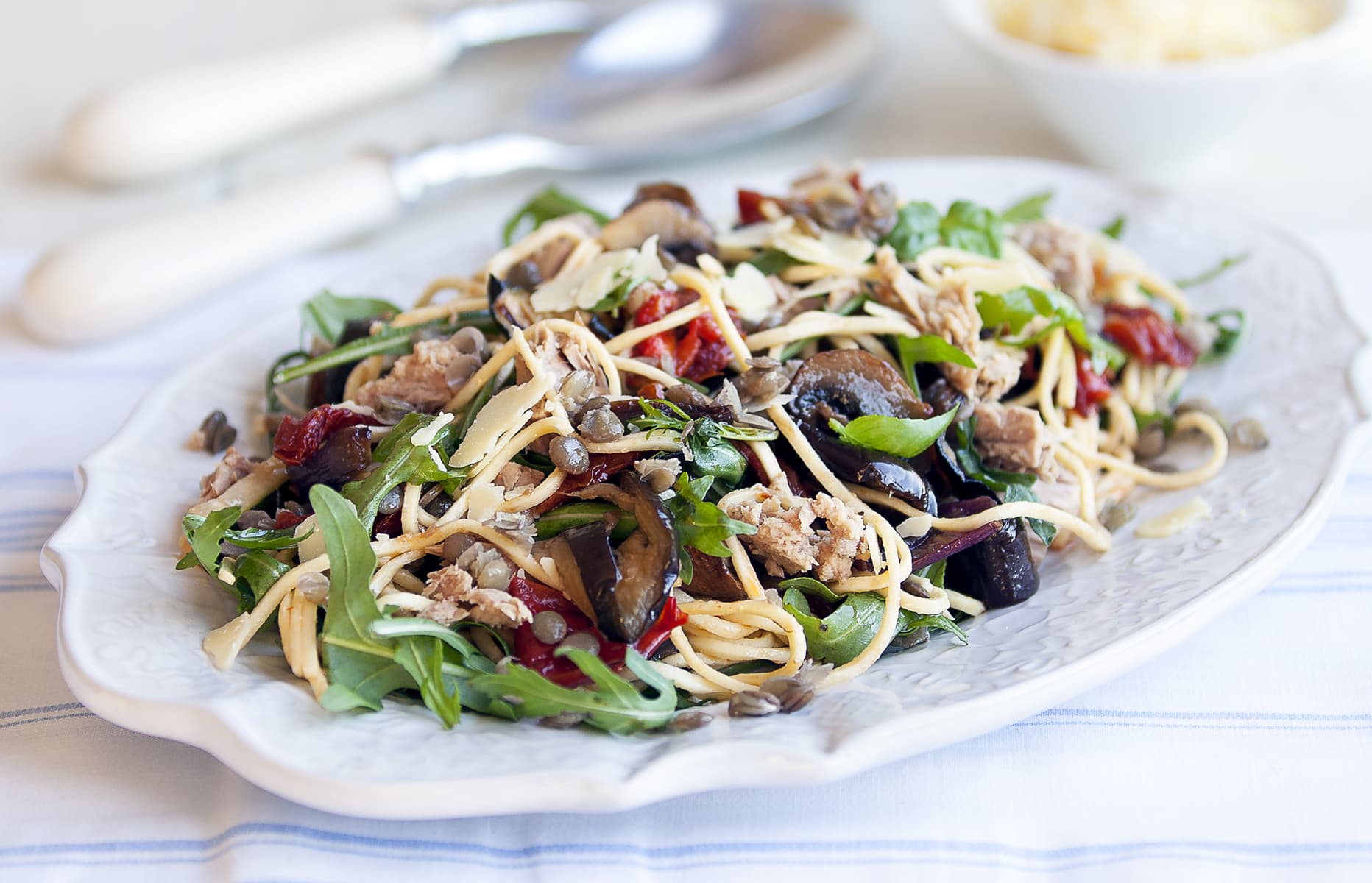 Summer vege pasta with tuna - Healthy Food Guide