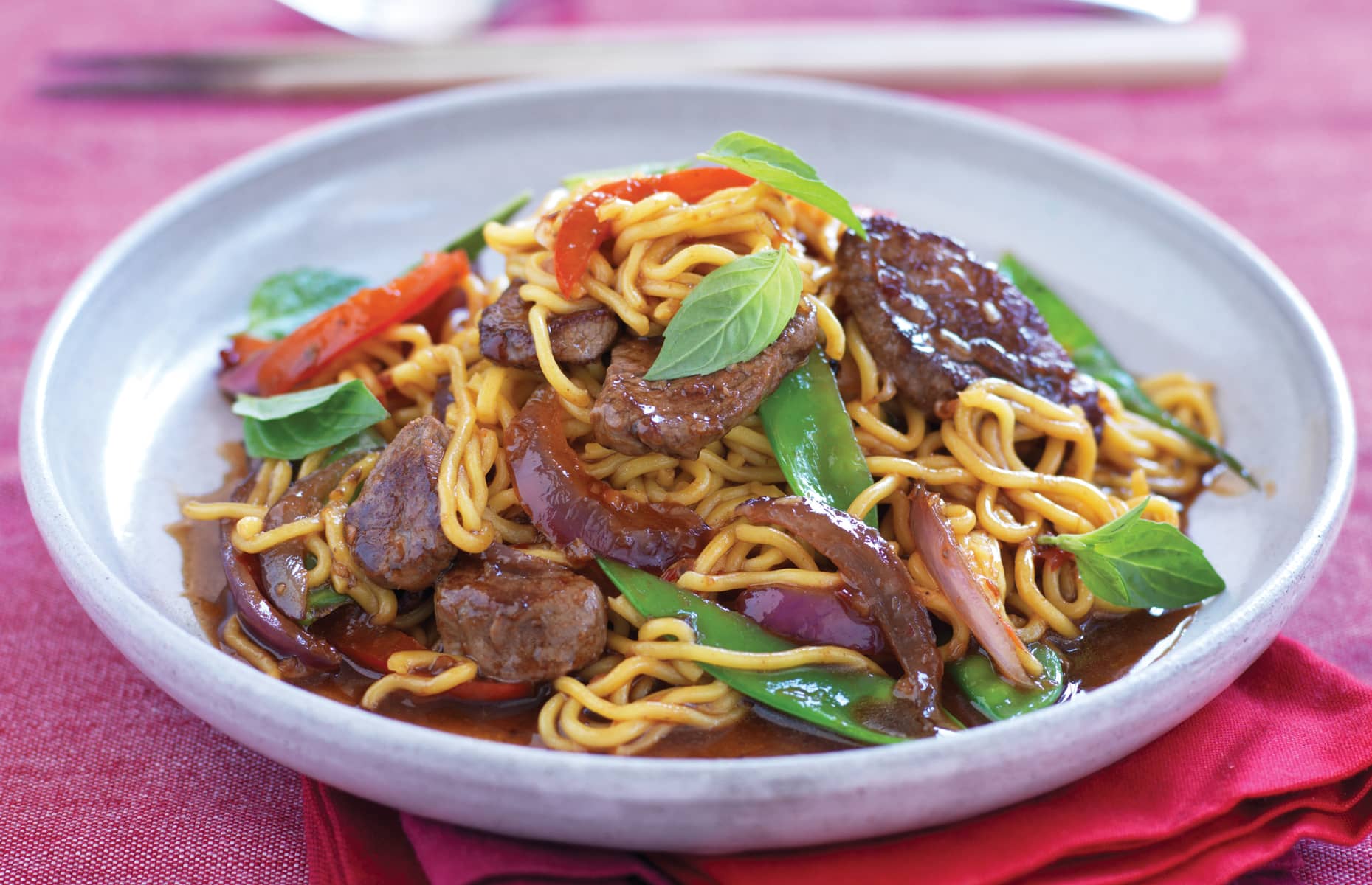 Thai beef, chilli and basil stir-fry - Healthy Food Guide