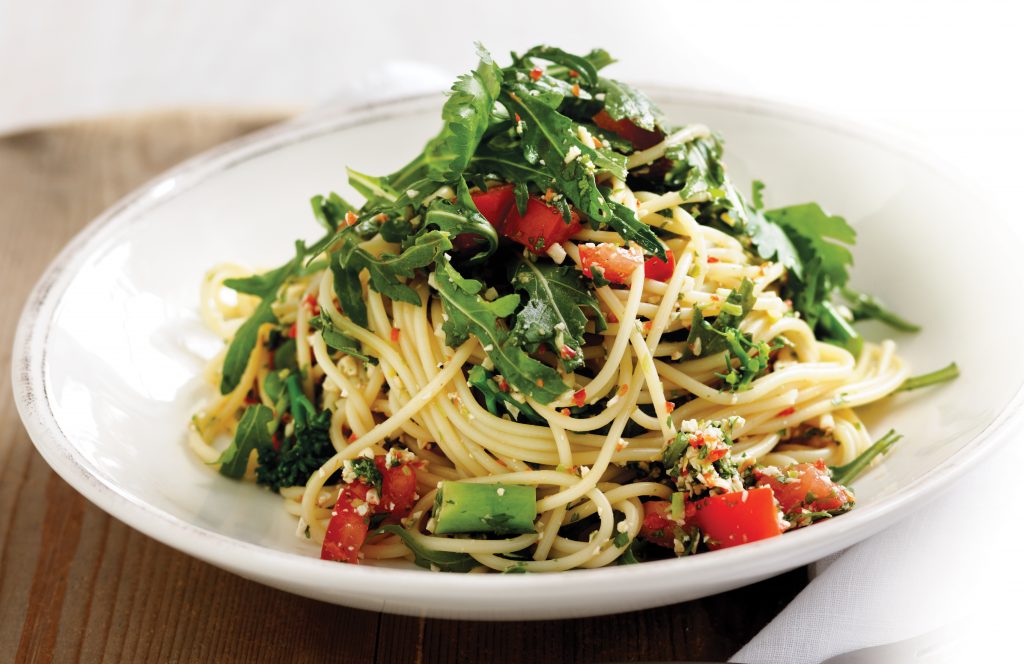 Chilli-pesto pasta - Healthy Food Guide
