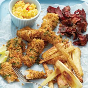 Fish fingers with vege chips and sweet relish