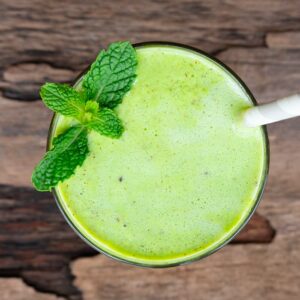 Pineapple mint smoothie