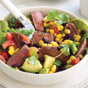 Spicy steak with Mexican style-salad