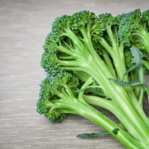 Can you eat broccoli stalks?