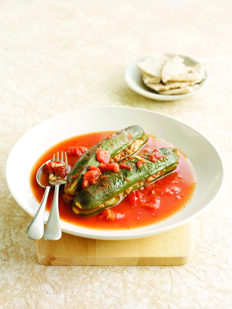 Beef and rice-stuffed courgettes