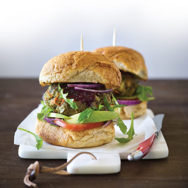 Beef and bean burgers with mushroom buns - Healthy Food Guide