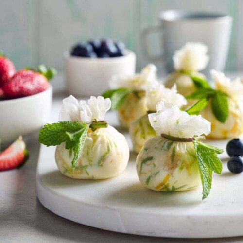 Lemon and lime cheesecake moneybags