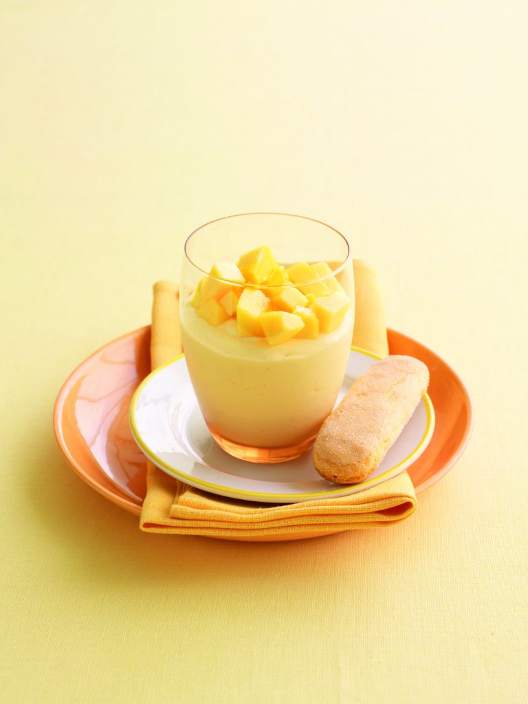 Mango yoghurt mousse - Healthy Food Guide