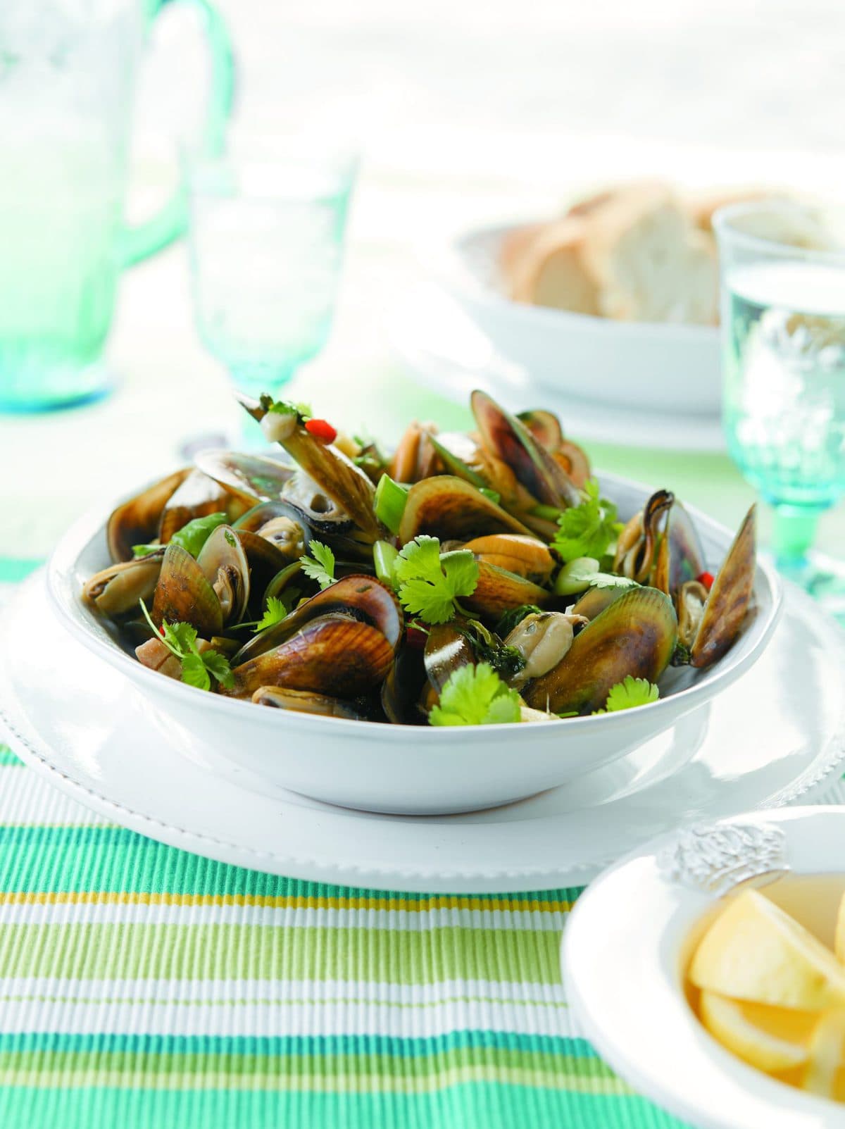 Mussels in ginger, coriander and garlic - Healthy Food Guide
