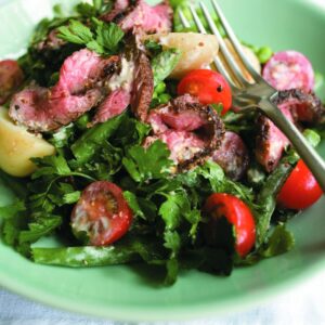Peppered beef and parsley salad