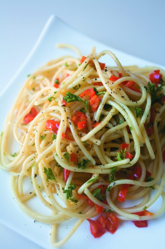 Spaghetti with chilli and garlic