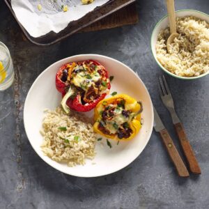 Spicy capsicum bowls with brown rice