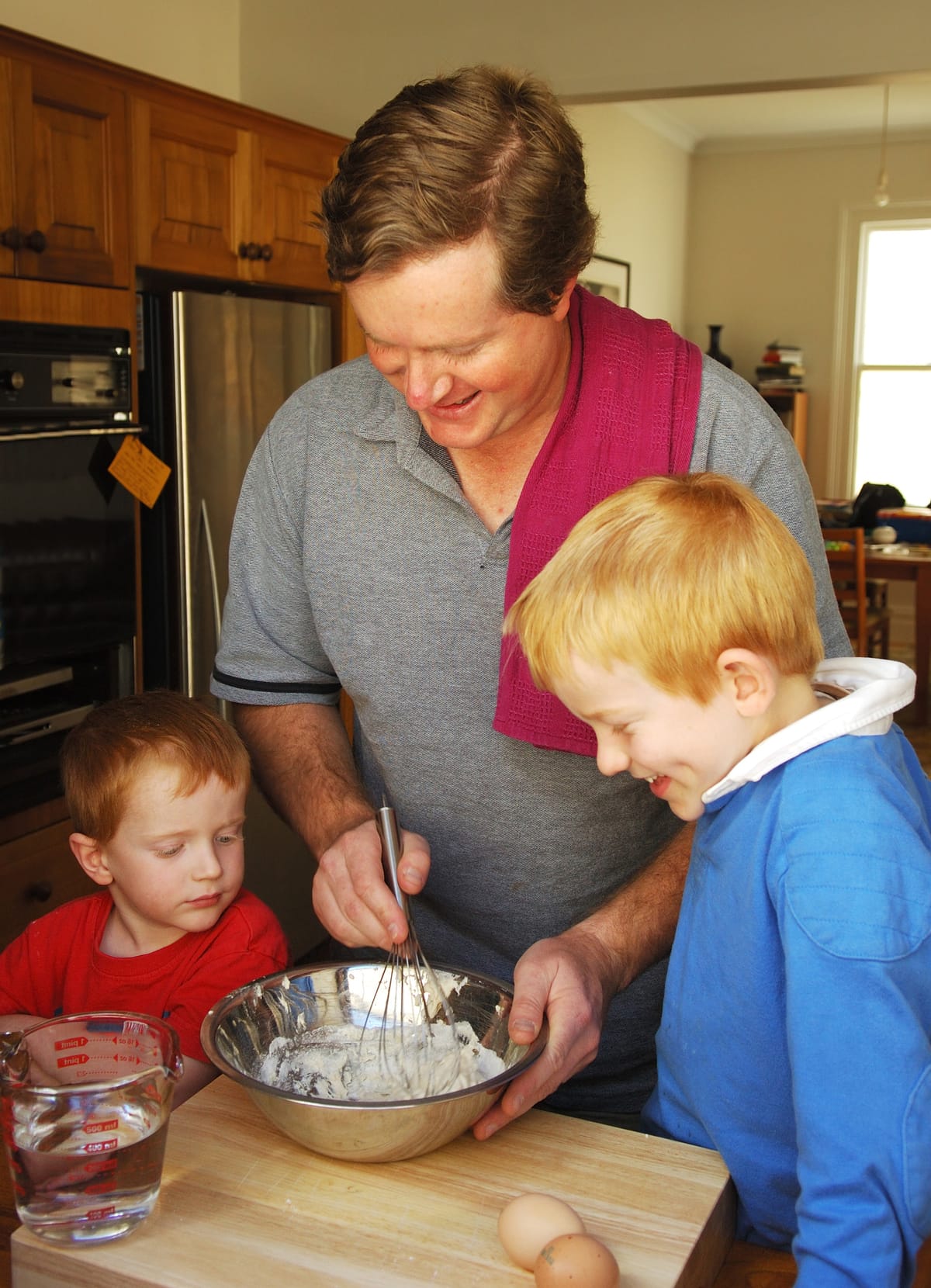 How to Teach Kids How to Cook in the Kitchen Safely