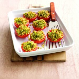 Tomatoes with pesto crumbs
