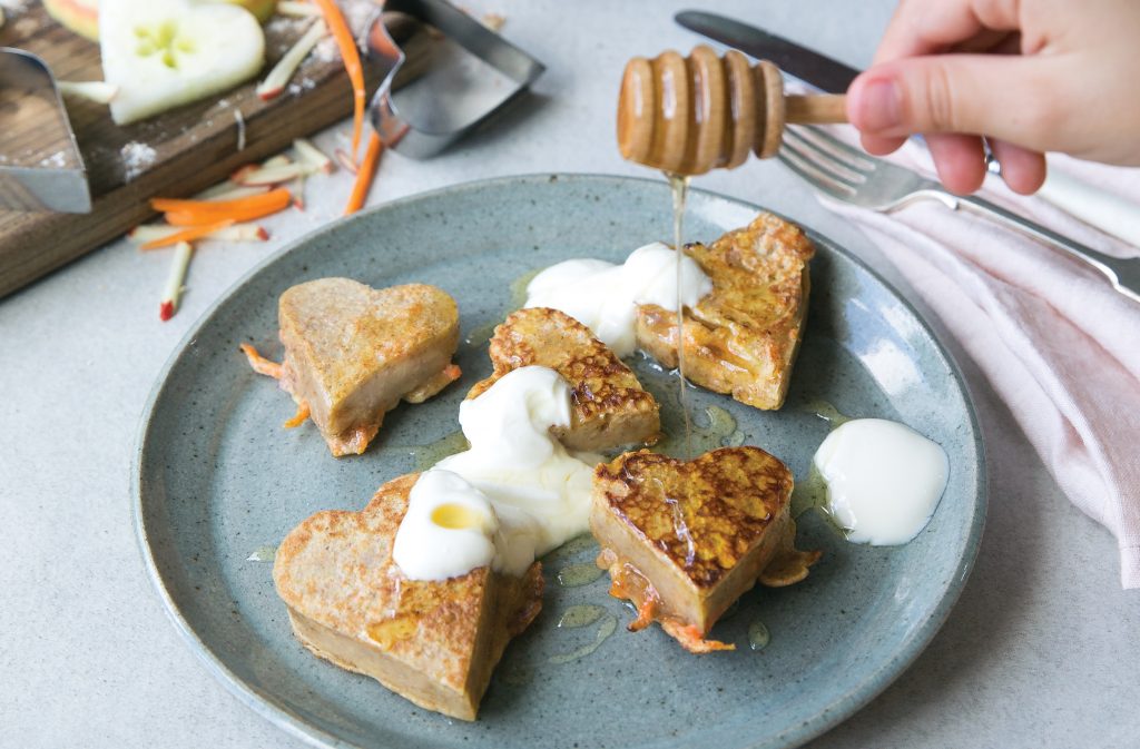 Apple and carrot pikelets