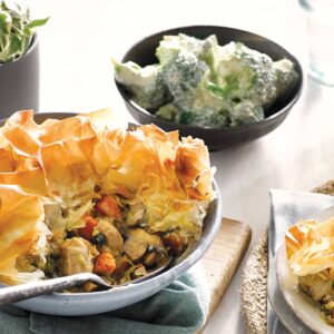 Chicken pot pie with creamy broccoli