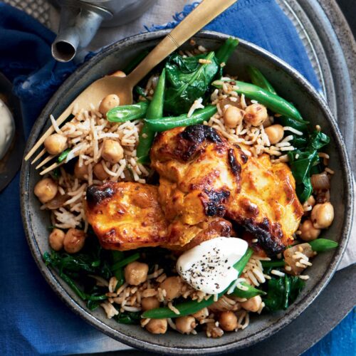Chicken tikka with chickpeas and spinach rice