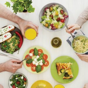Family meals form better food habits