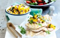 Grilled chicken with mango salsa and bean salad - Healthy Food Guide