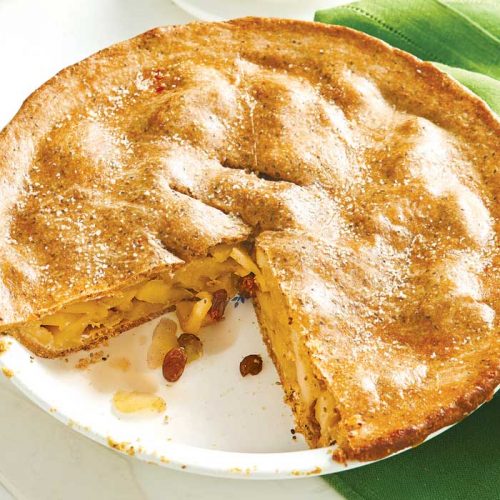 Apple pie with wholemeal chia pastry