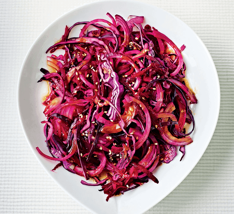 Beetroot salad with red cabbage and onion