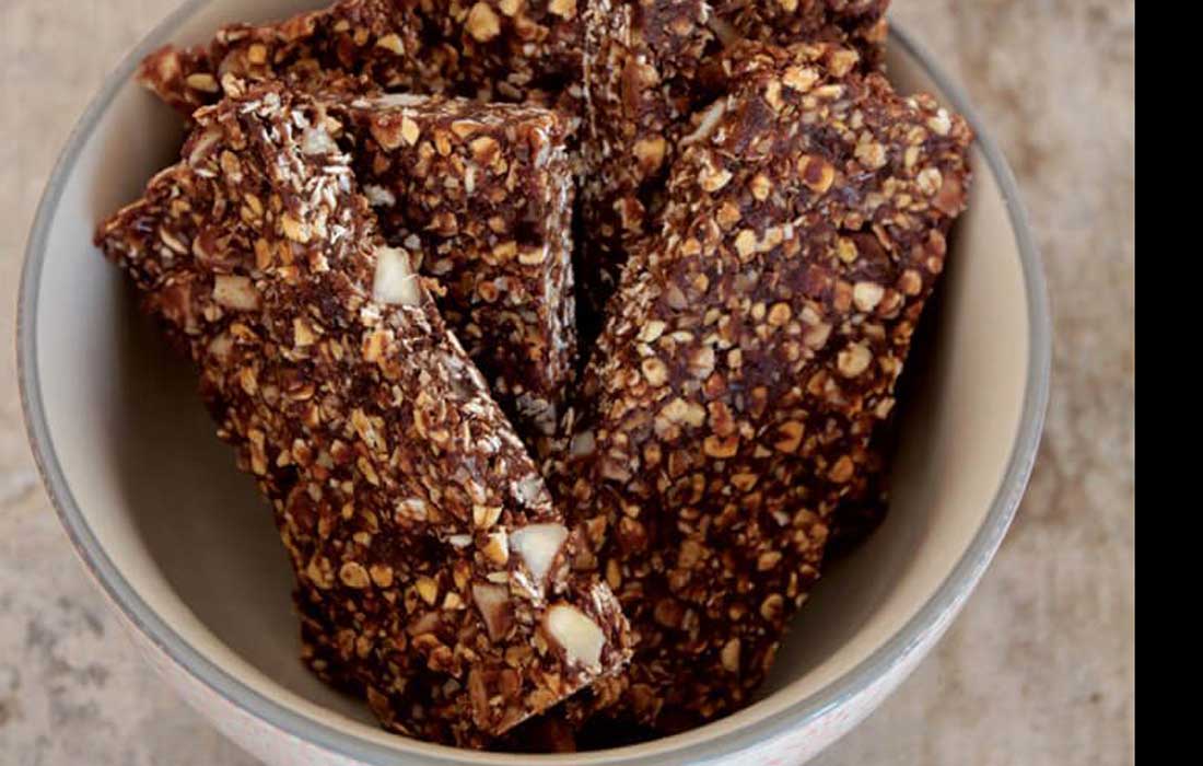 Chocolate muesli bars - Healthy Food Guide