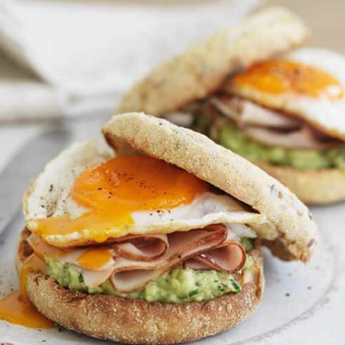 Ham and egg breakfast muffins