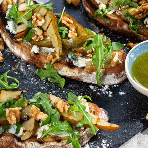 Grilled pear, blue cheese and walnut toasts