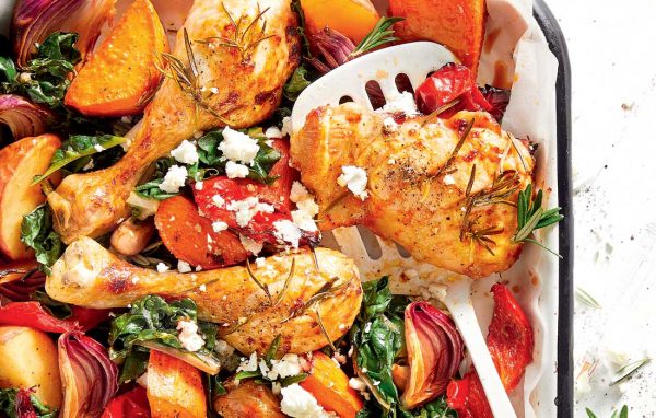 Garlic and rosemary chicken tray bake - Healthy Food Guide