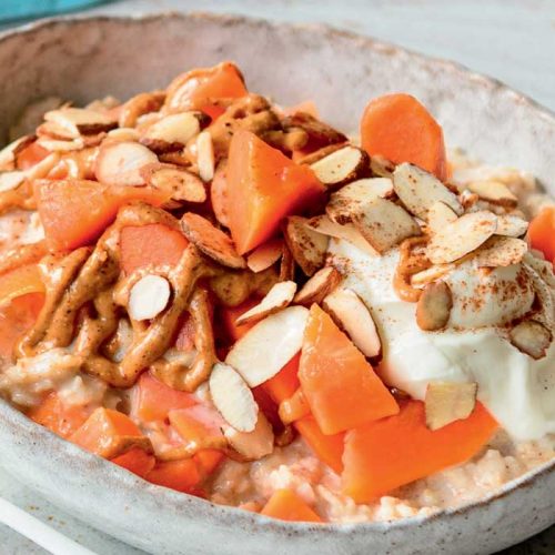 Papaya and almond porridge