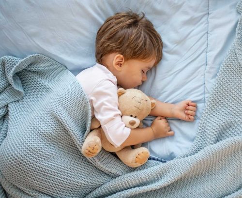 Veggie-loving toddlers more likely to sleep through the night